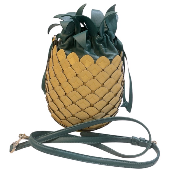 SOLD 🎉 KATE SPADE PINEAPPLE CROSSBODY BAG - Picture 5 of 8